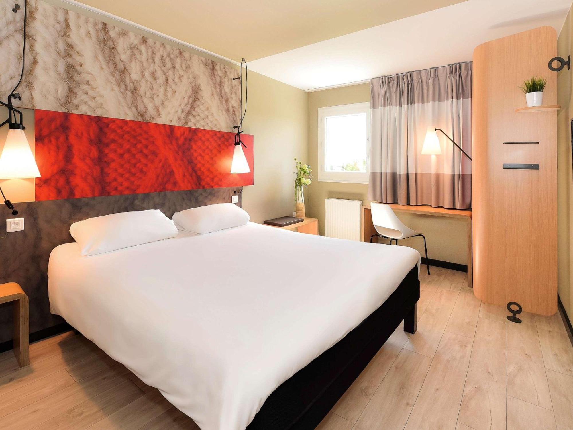 Ibis Beaune La Ferme Aux Vins Bagian luar foto